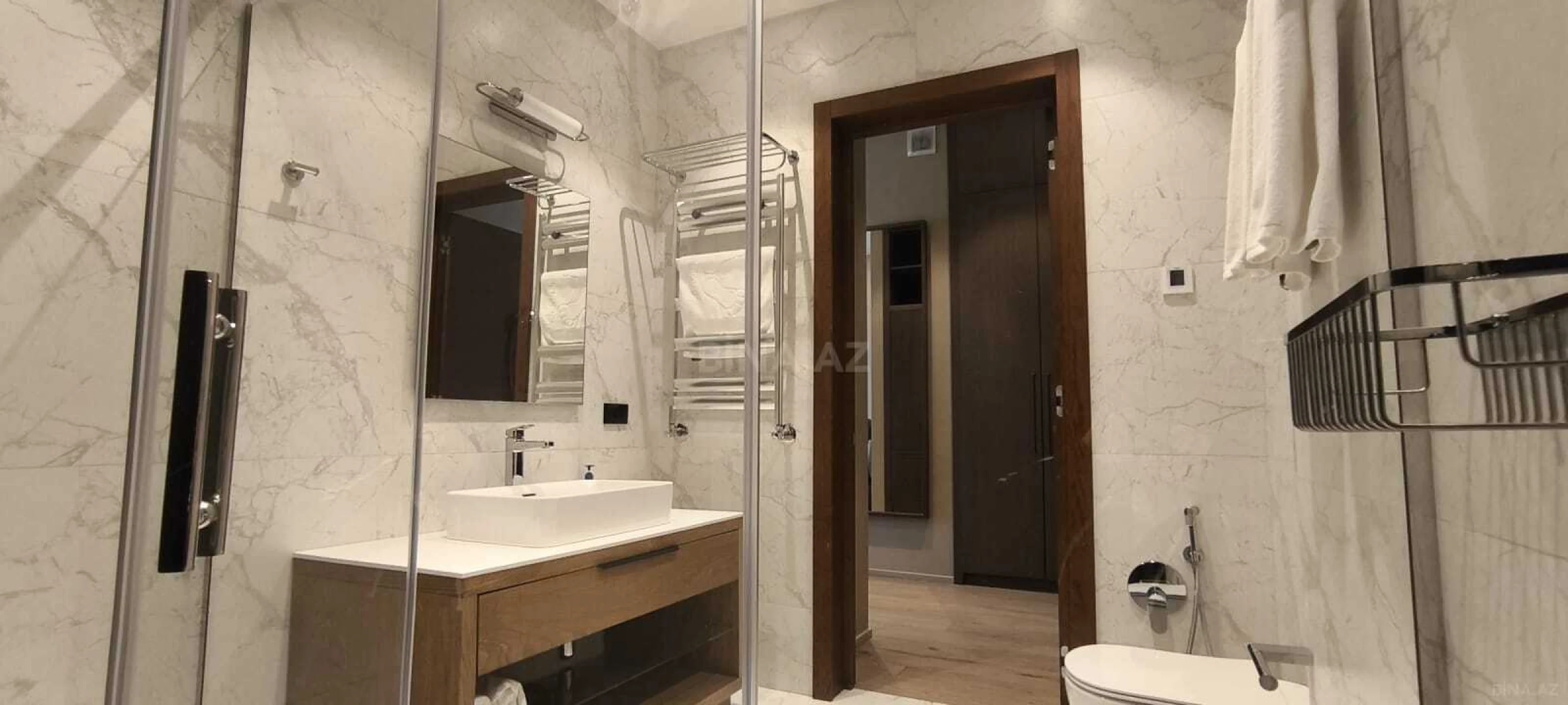Kirayə verilir 1 otaqlı mənzil 68 m²