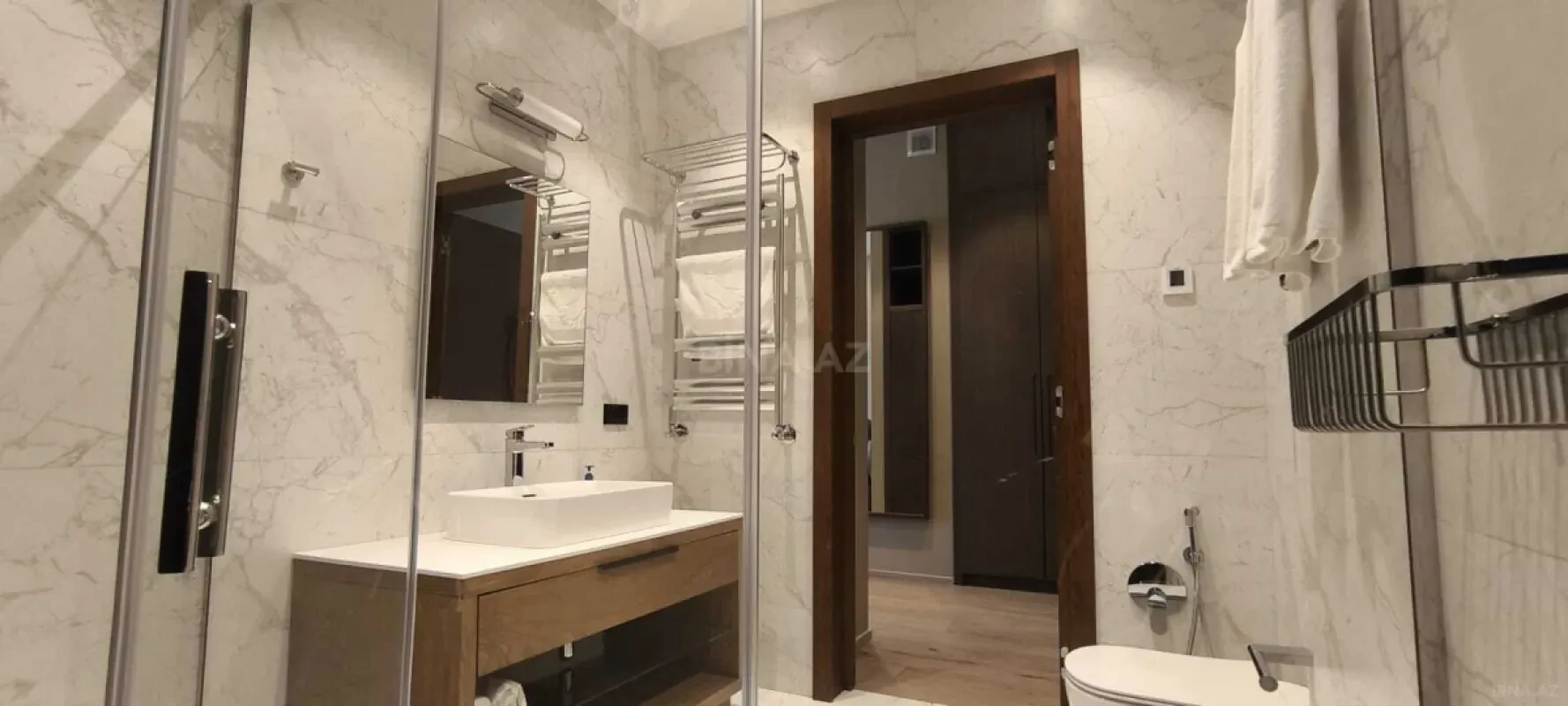 Kirayə verilir 1 otaqlı mənzil 68 m²