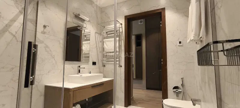 Kirayə verilir 1 otaqlı mənzil 68 m²