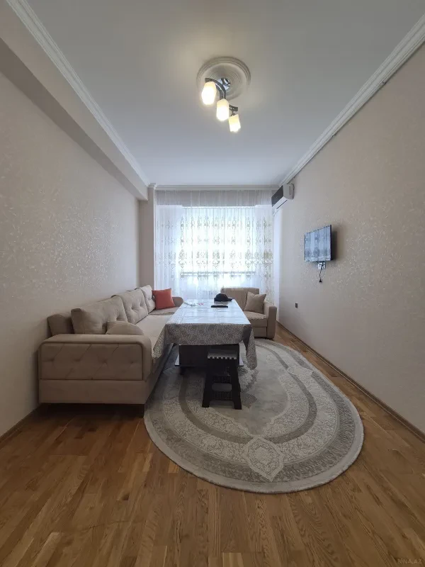 Satılır 2 otaqlı mənzil 47 m²