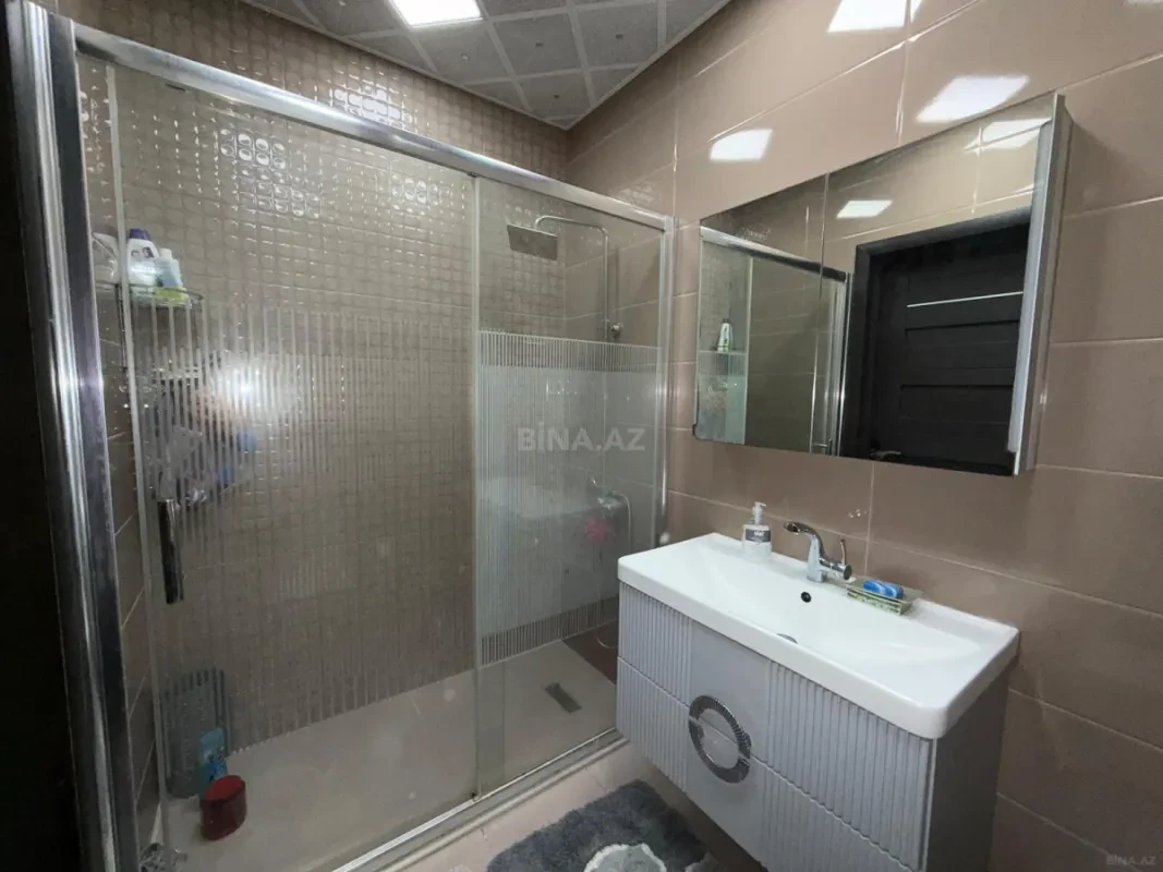 Satılır 2 otaqlı mənzil 88 m²