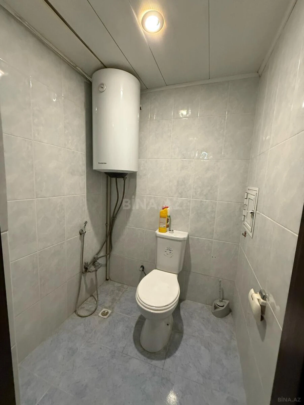 Satılır 2 otaqlı mənzil 90 m²