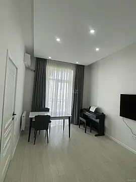 Satılır 1 otaqlı mənzil 35 m²