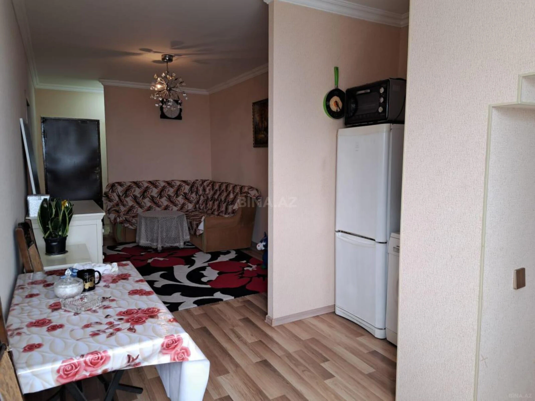 Kirayə verilir 2 otaqlı mənzil 55 m²