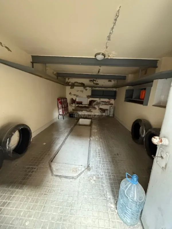 Satılır qaraj 20 m²