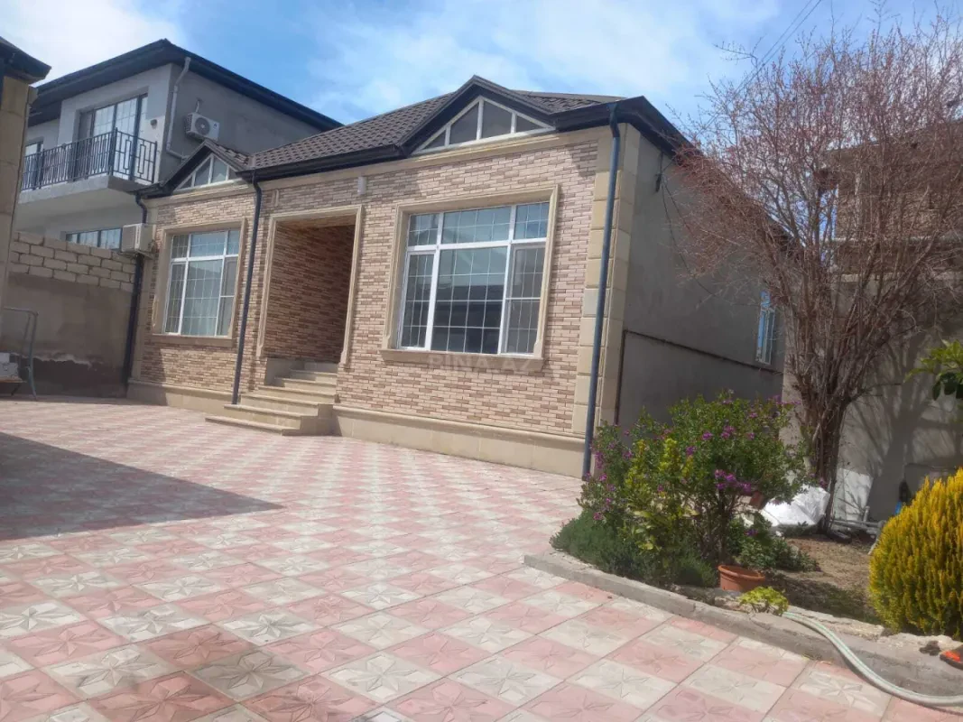 Satılır 4 otaqlı həyət evi 140 m²