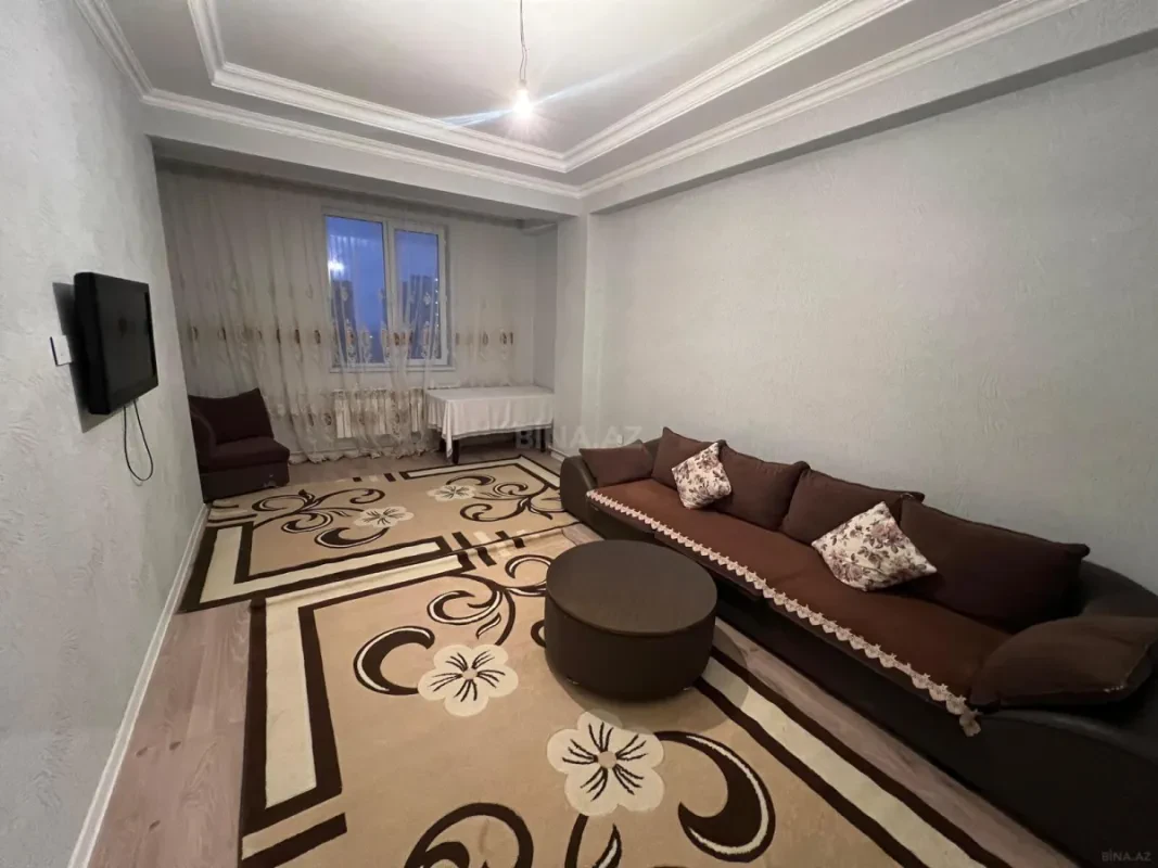 Kirayə verilir 2 otaqlı mənzil 66 m²