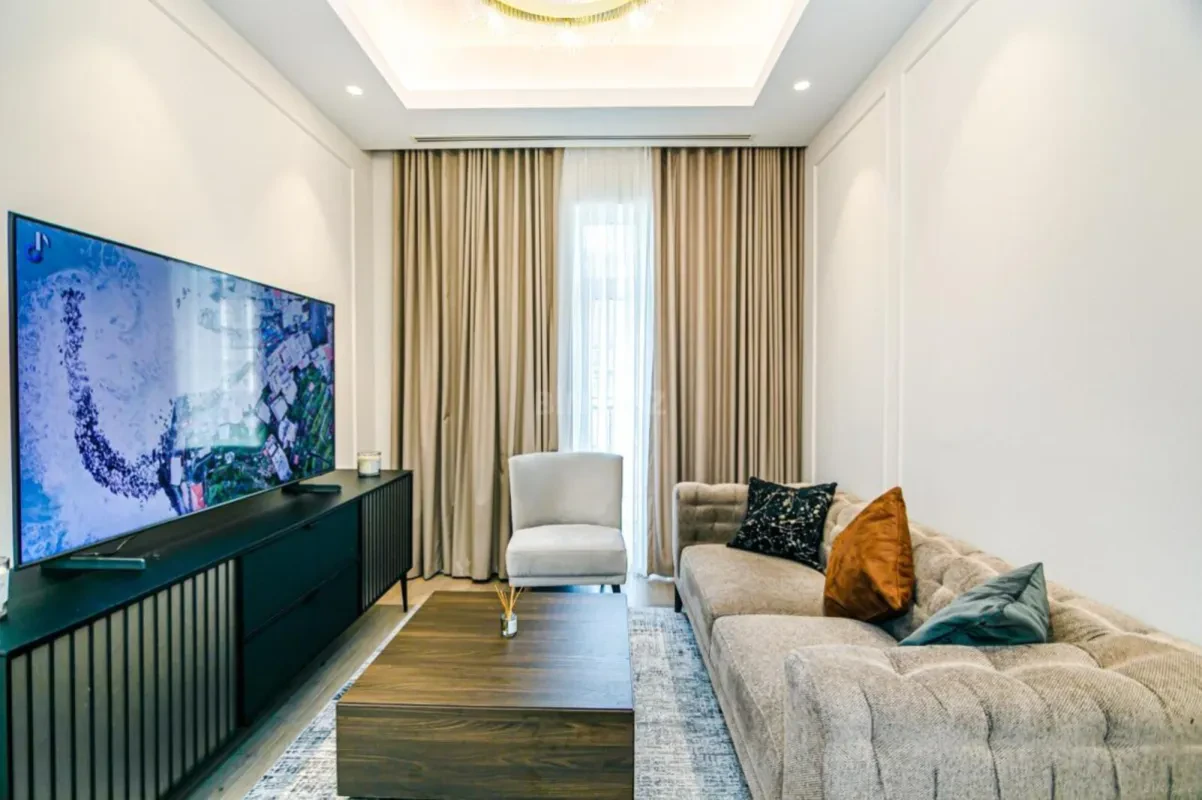 Kirayə verilir 2 otaqlı mənzil 67 m²