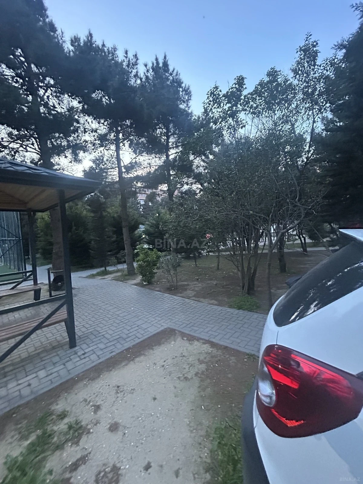 Satılır 2 otaqlı mənzil 56 m²