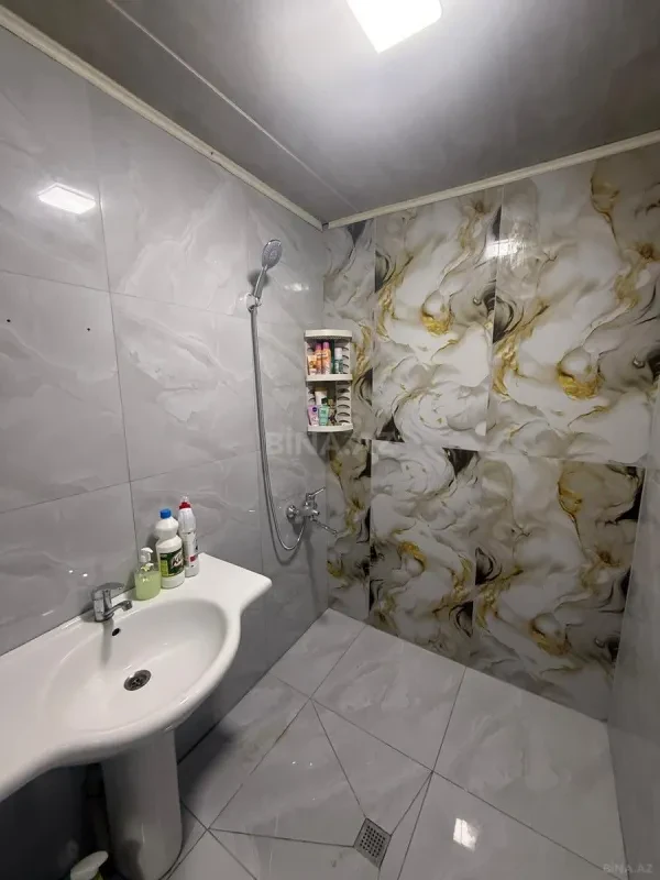 Satılır 3 otaqlı mənzil 65 m²
