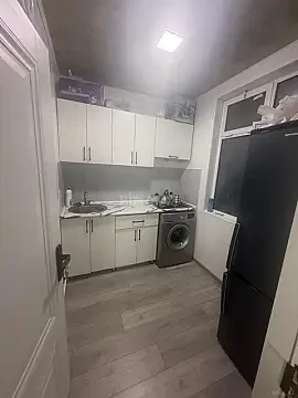 Satılır 3 otaqlı mənzil 65 m² — Bakı, Memar Əcəmi yanı 3 otaq 65.00 m²