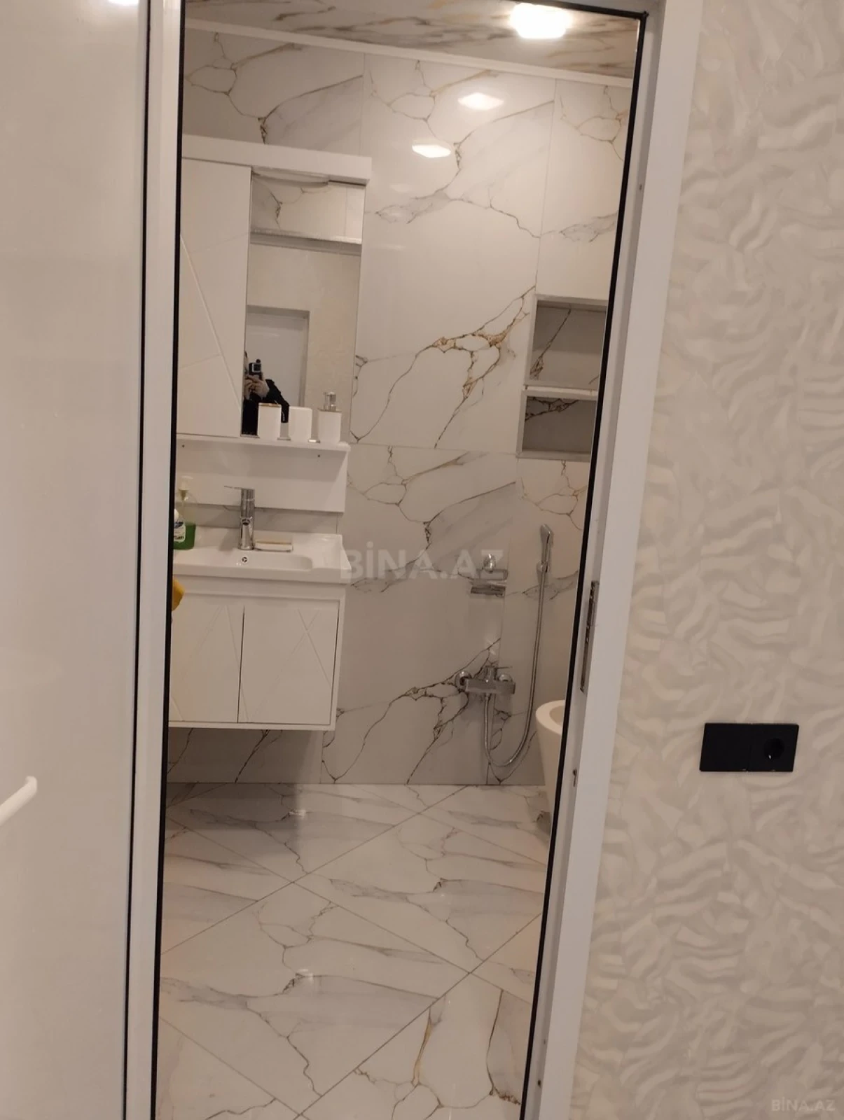 Satılır 2 otaqlı mənzil 54.3 m²