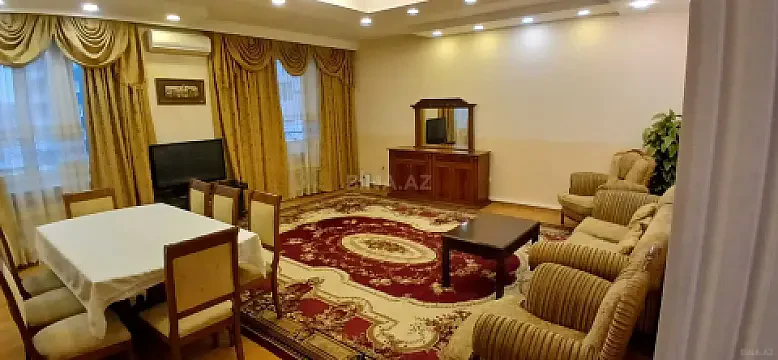 Kirayə verilir 3 otaqlı mənzil 140 m²