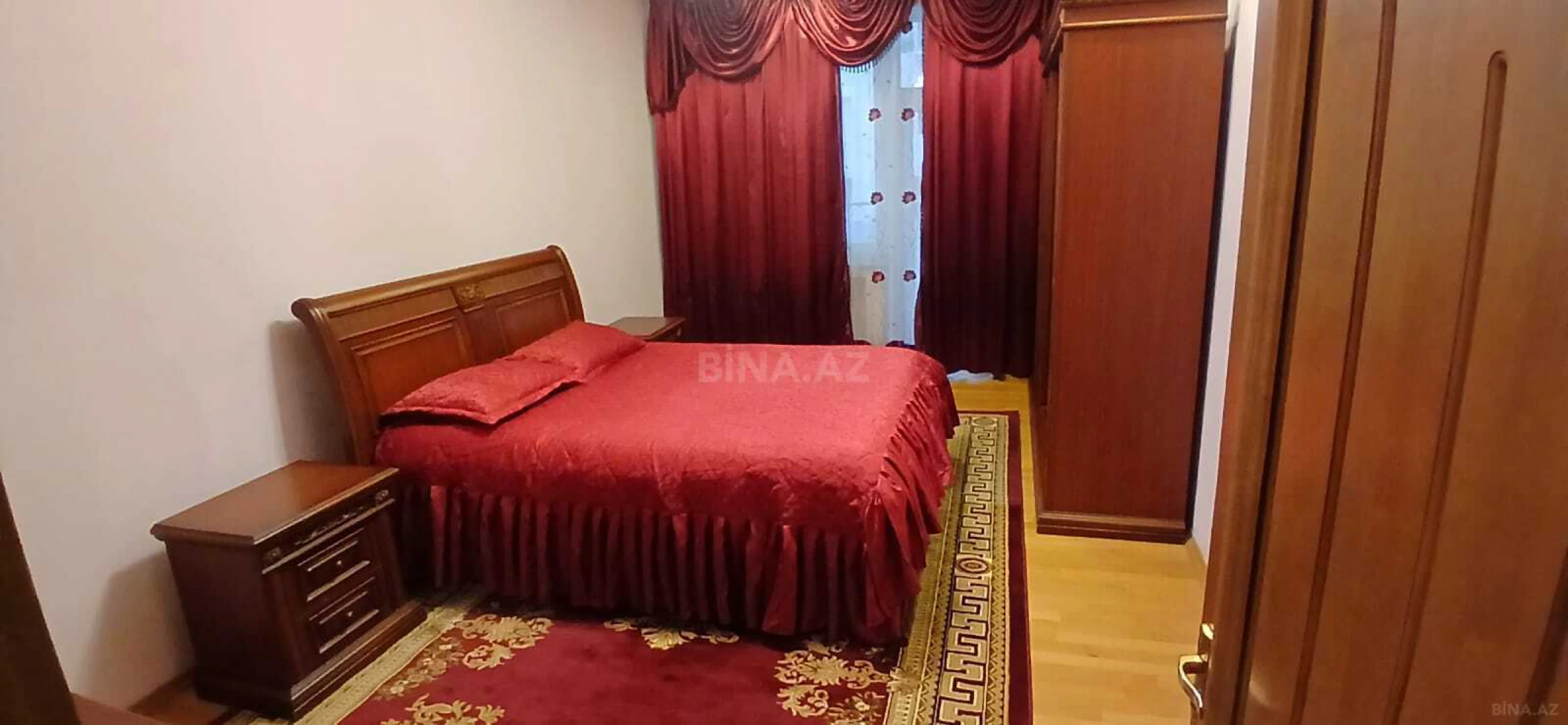 Kirayə verilir 3 otaqlı mənzil 140 m²