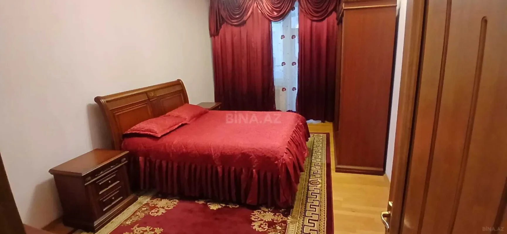 Kirayə verilir 3 otaqlı mənzil 140 m²