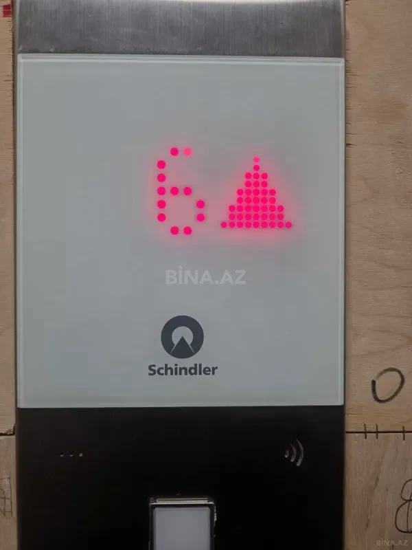 Satılır 3 otaqlı mənzil 130 m²