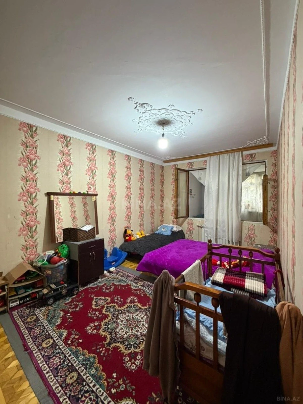 Satılır 4 otaqlı mənzil 100 m²