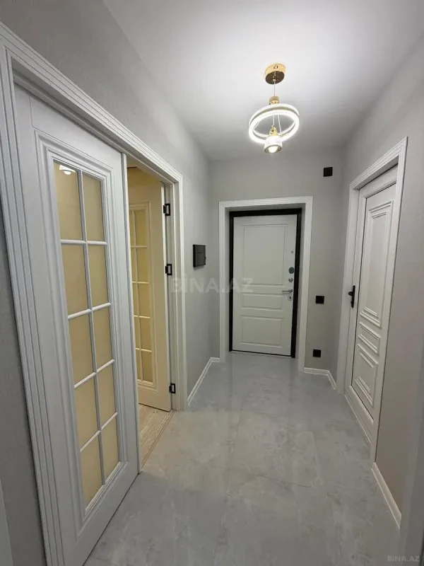 Satılır 2 otaqlı mənzil 63 m²