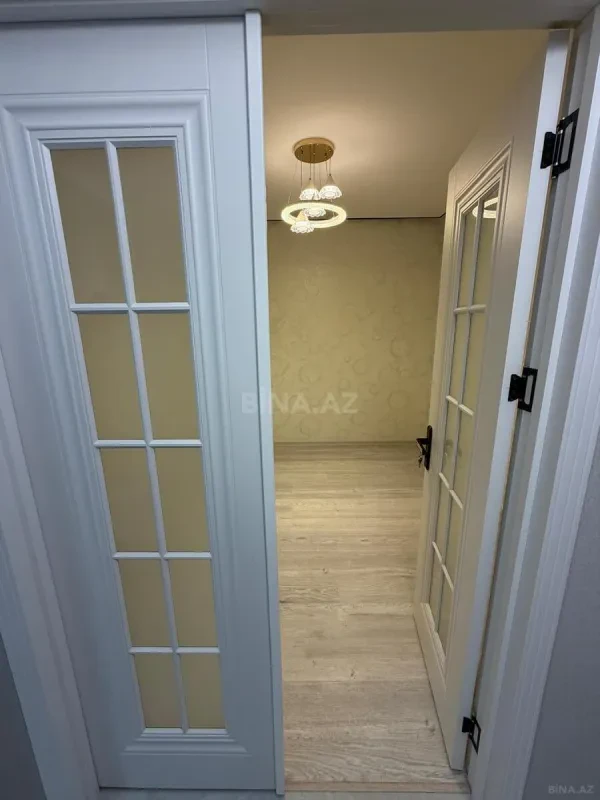Satılır 2 otaqlı mənzil 63 m²