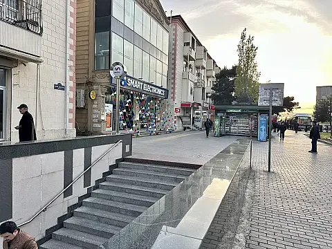 Satılır 3 otaqlı mənzil 70 m² — Bakı 3 otaq 70.00 m²