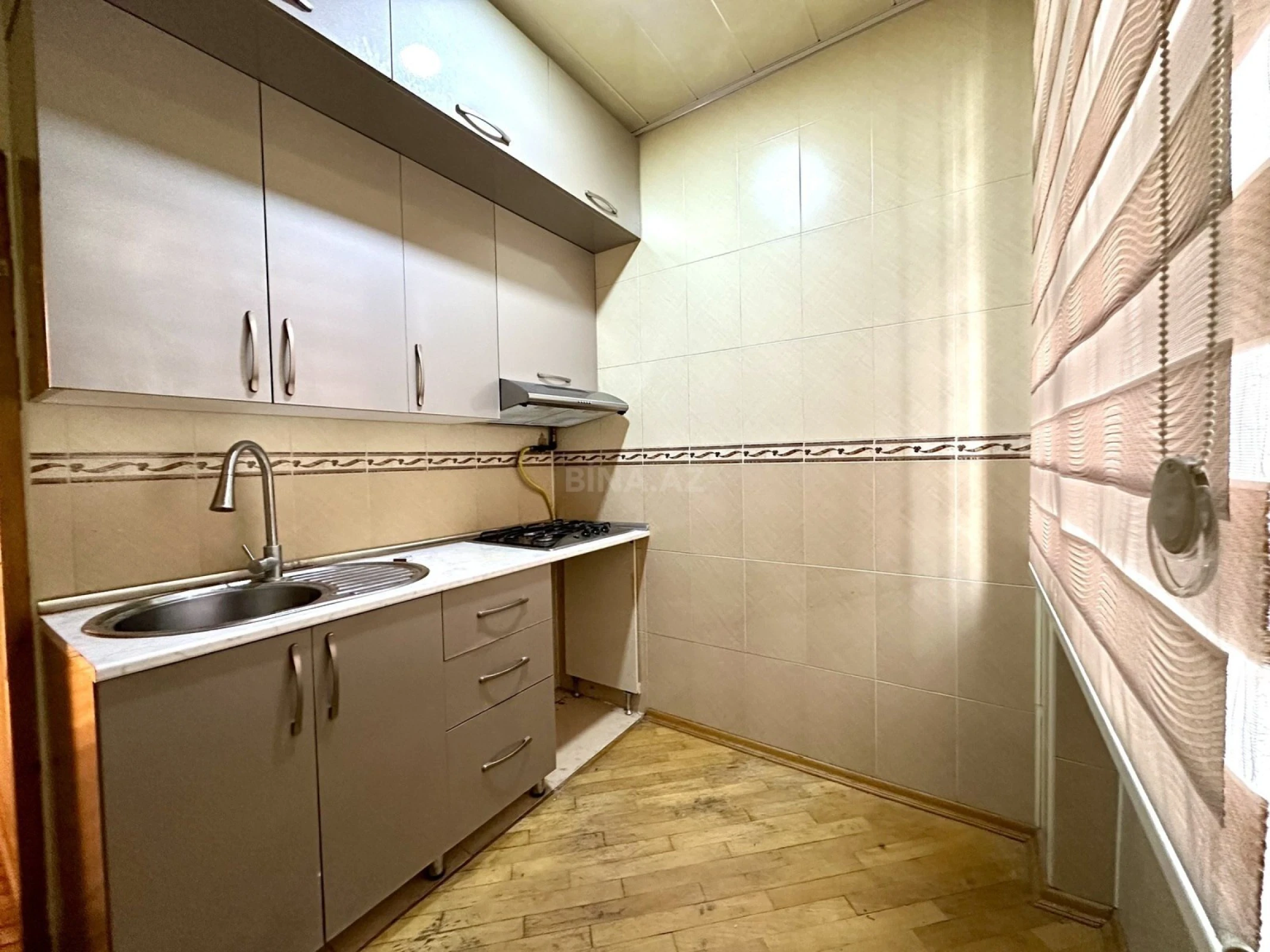 Satılır 3 otaqlı mənzil 70 m²