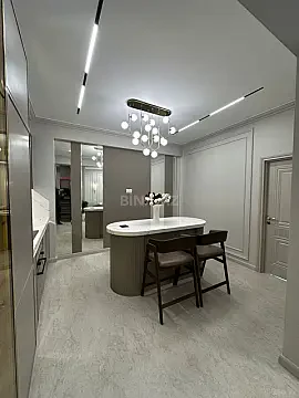 Satılır 2 otaqlı mənzil 65 m²
