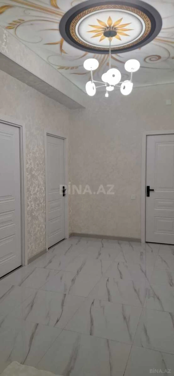 Satılır 2 otaqlı mənzil 56 m²