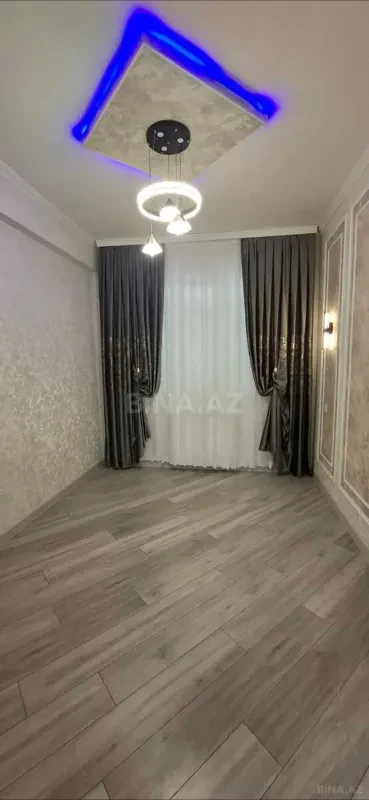 Satılır 2 otaqlı mənzil 56 m²