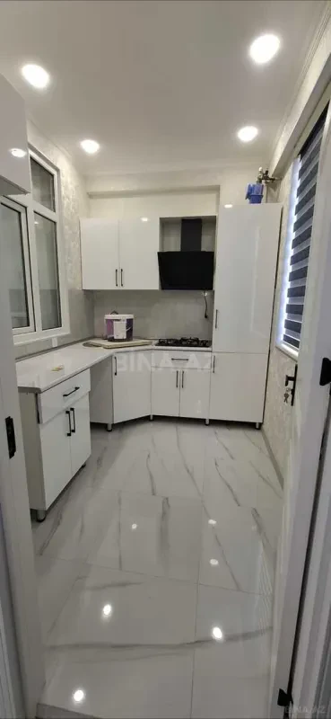 Satılır 2 otaqlı mənzil 56 m²