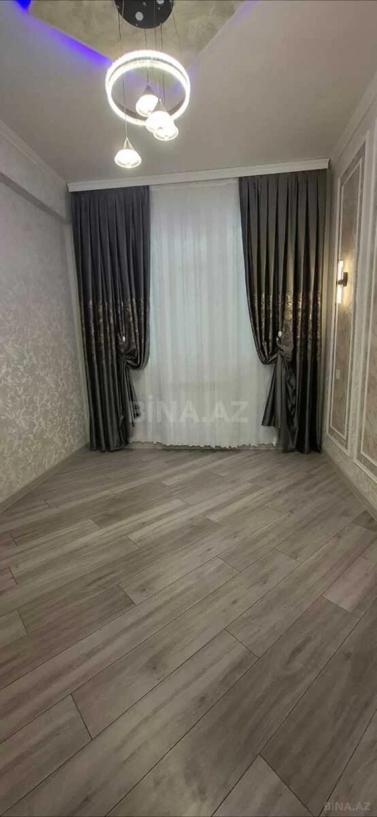 Satılır 2 otaqlı mənzil 56 m²