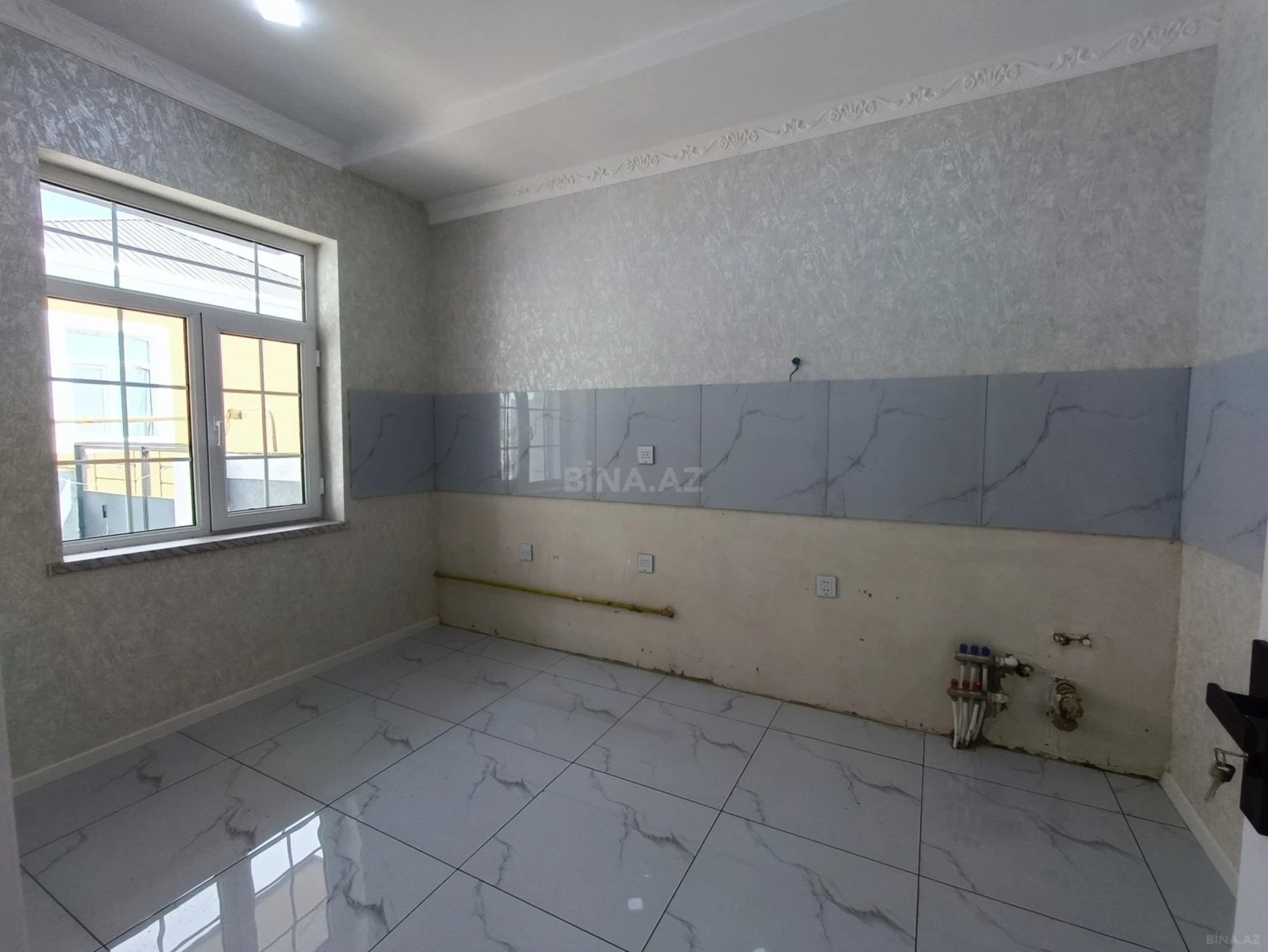 Satılır 3 otaqlı həyət evi 80 m²