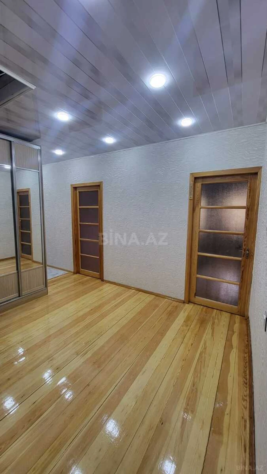 Satılır 3 otaqlı mənzil 85 m²