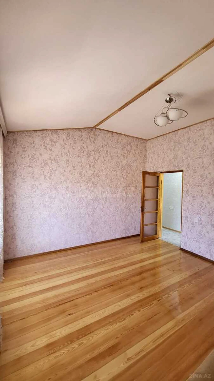 Satılır 3 otaqlı mənzil 85 m²