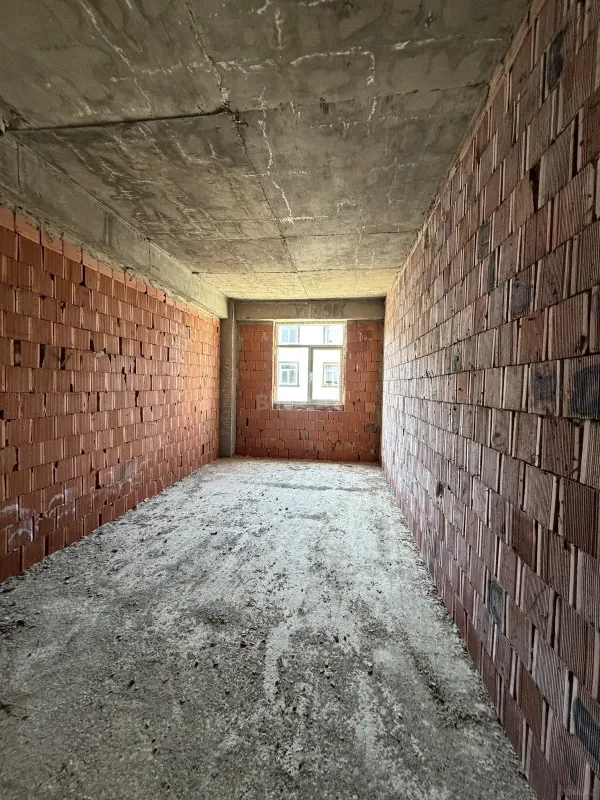 Satılır 1 otaqlı mənzil 51 m²
