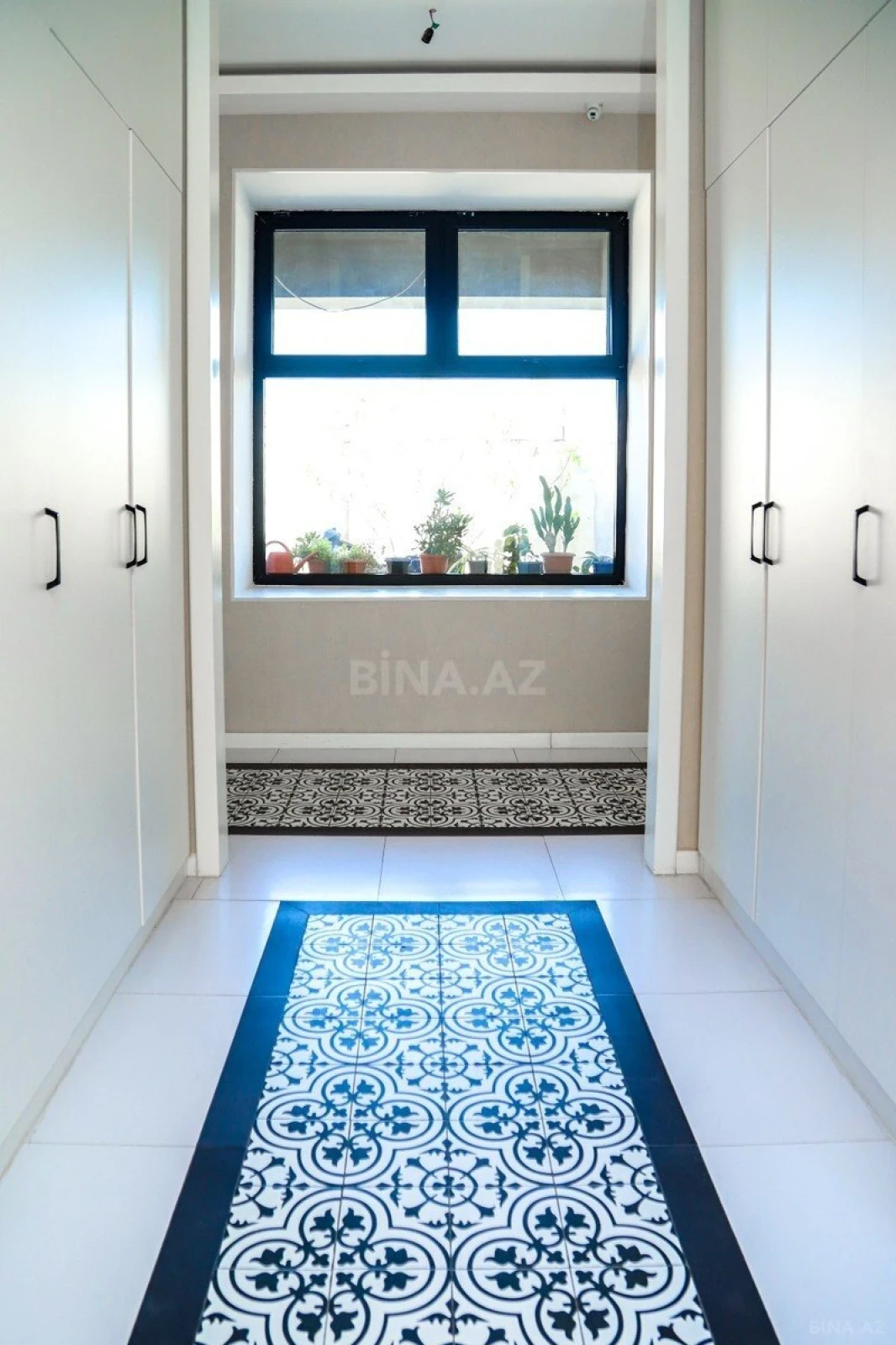 Satılır 5 otaqlı həyət evi 160 m²