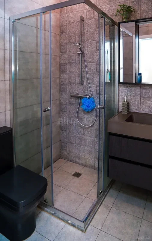 Satılır 5 otaqlı həyət evi 160 m²