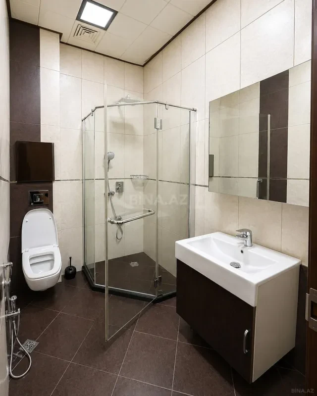 Kirayə verilir 3 otaqlı mənzil 120 m²