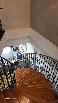 Kirayə verilir 3 otaqlı mənzil 134 m²