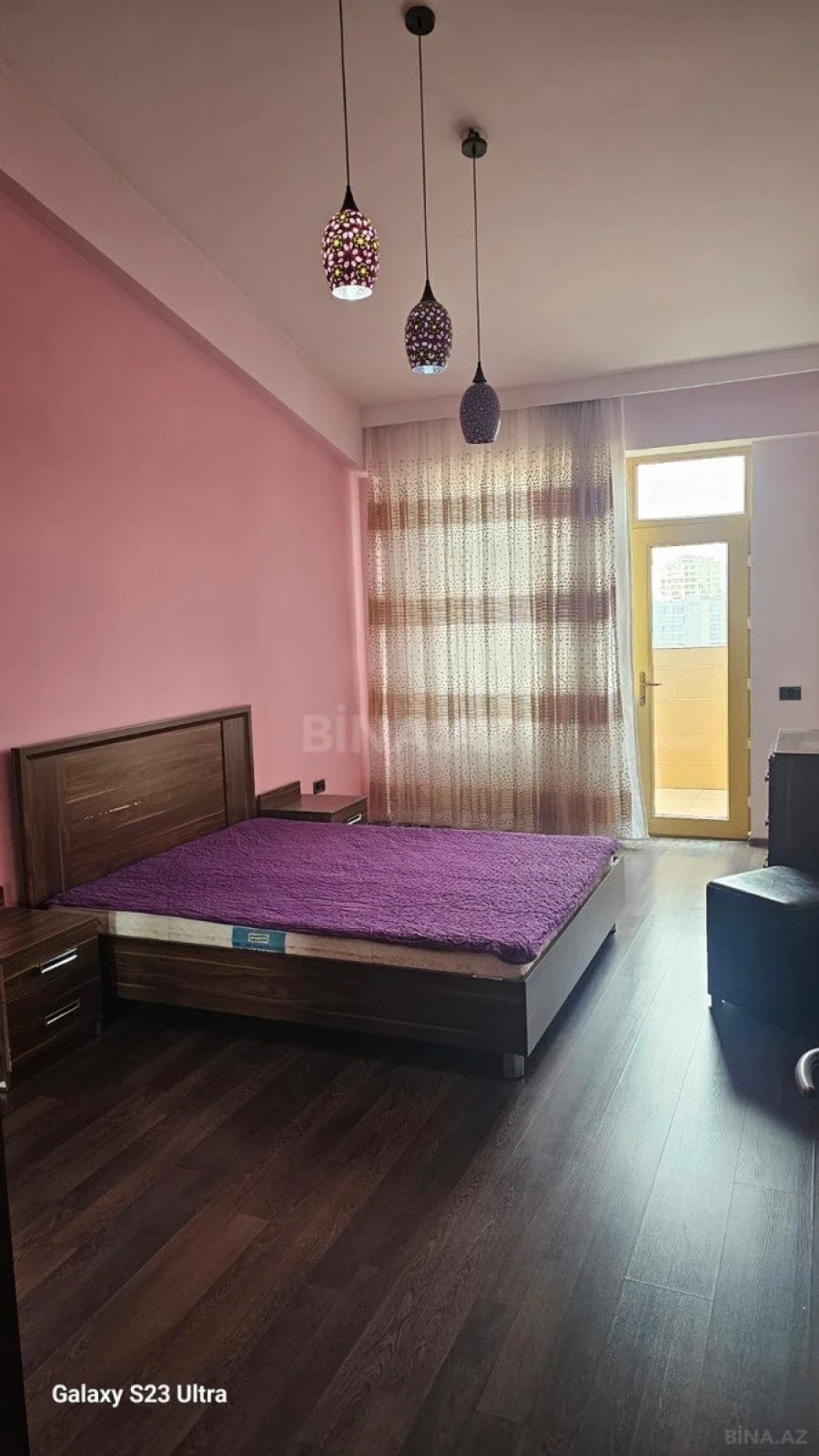 Kirayə verilir 3 otaqlı mənzil 134 m²