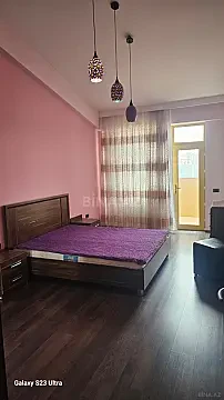 Kirayə verilir 3 otaqlı mənzil 134 m²