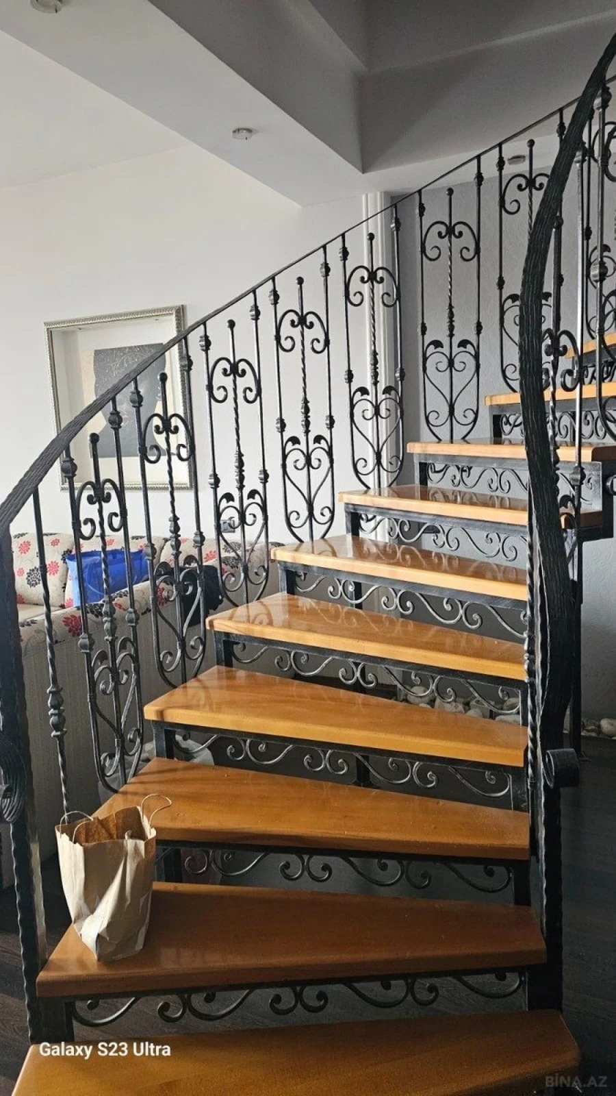 Kirayə verilir 3 otaqlı mənzil 134 m²