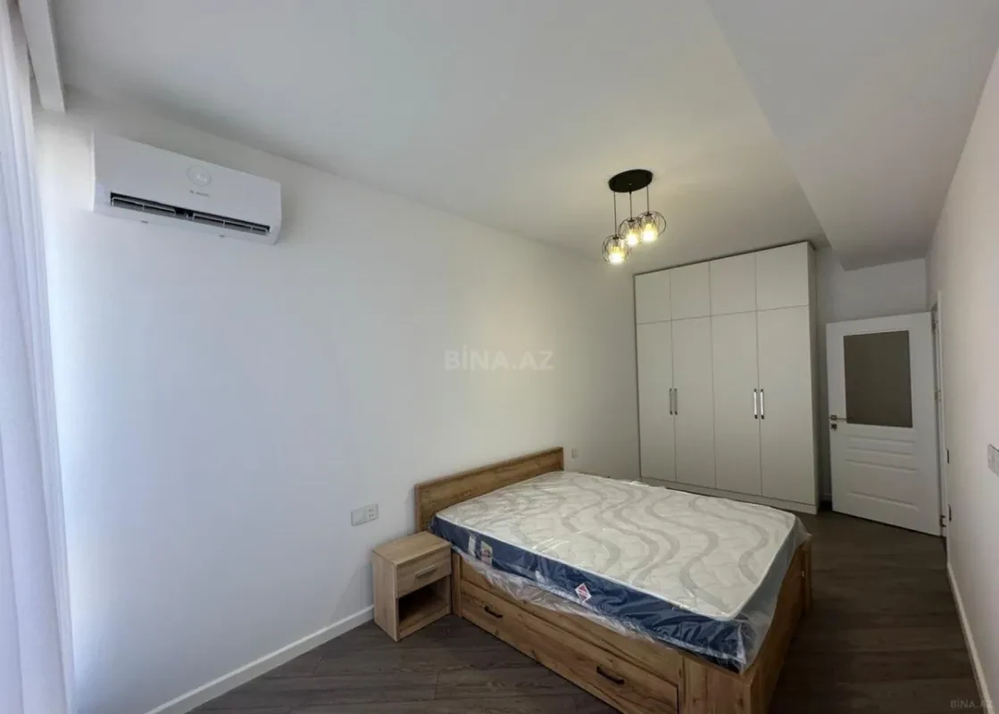 Satılır 3 otaqlı mənzil 95 m²
