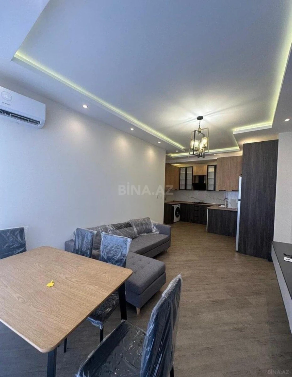 Satılır 3 otaqlı mənzil 95 m²