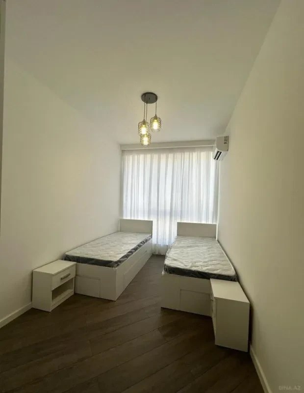 Satılır 3 otaqlı mənzil 95 m²