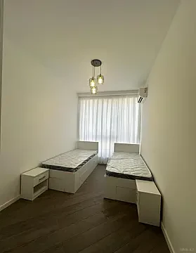 Satılır 3 otaqlı mənzil 95 m²
