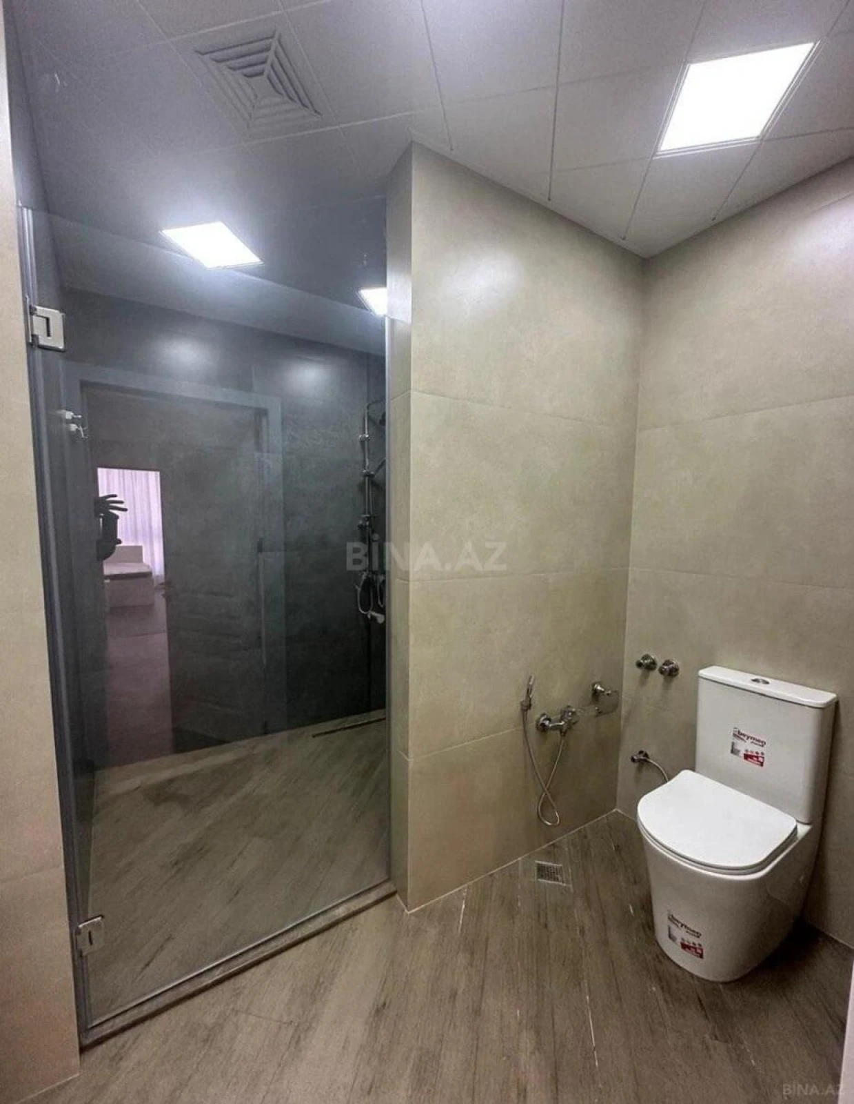Satılır 3 otaqlı mənzil 95 m²