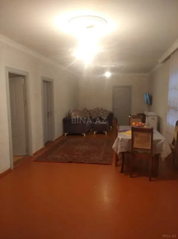 Satılır 4 otaqlı həyət evi 150 m²