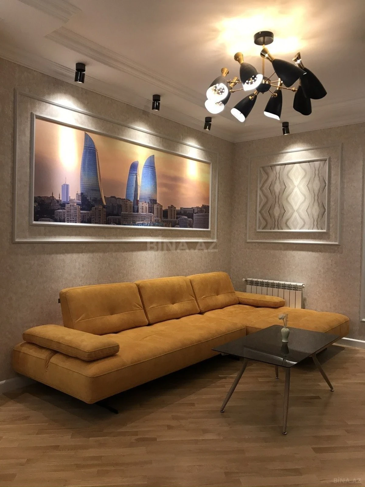 Kirayə verilir 3 otaqlı mənzil 106 m²