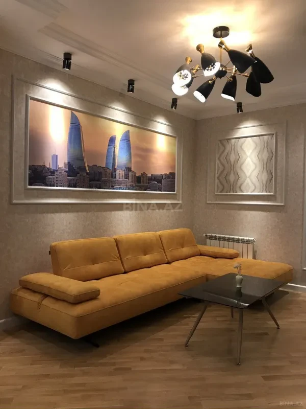 Kirayə verilir 3 otaqlı mənzil 106 m²