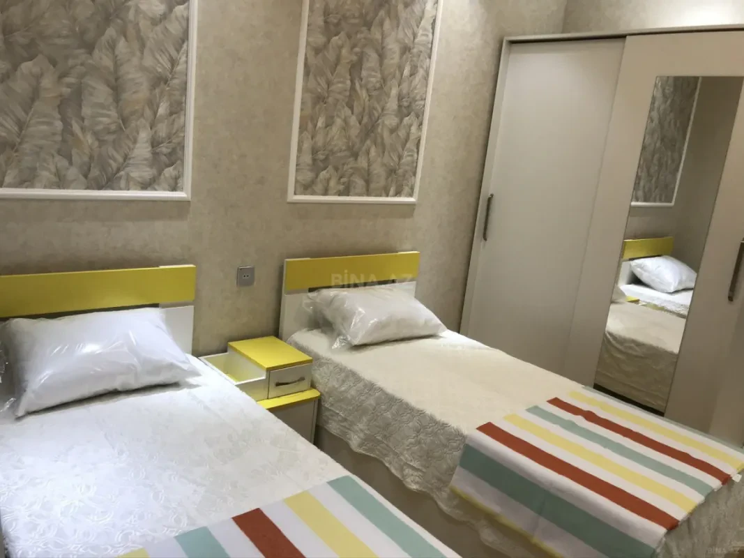 Kirayə verilir 3 otaqlı mənzil 106 m²